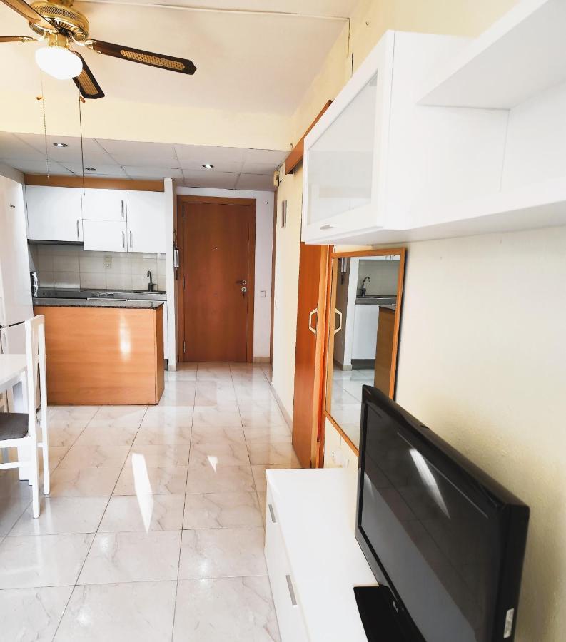 Luminoso Apartamento En Salou Con Terraza Y Parque Infantil Ideal Familias Buitenkant foto