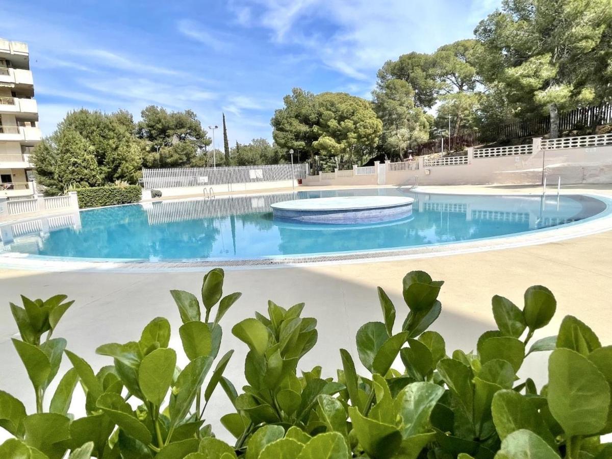 Luminoso Apartamento En Salou Con Terraza Y Parque Infantil Ideal Familias Buitenkant foto