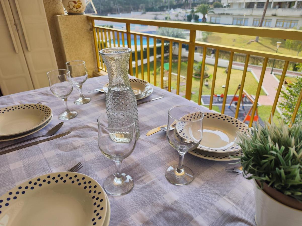 Luminoso Apartamento En Salou Con Terraza Y Parque Infantil Ideal Familias Buitenkant foto