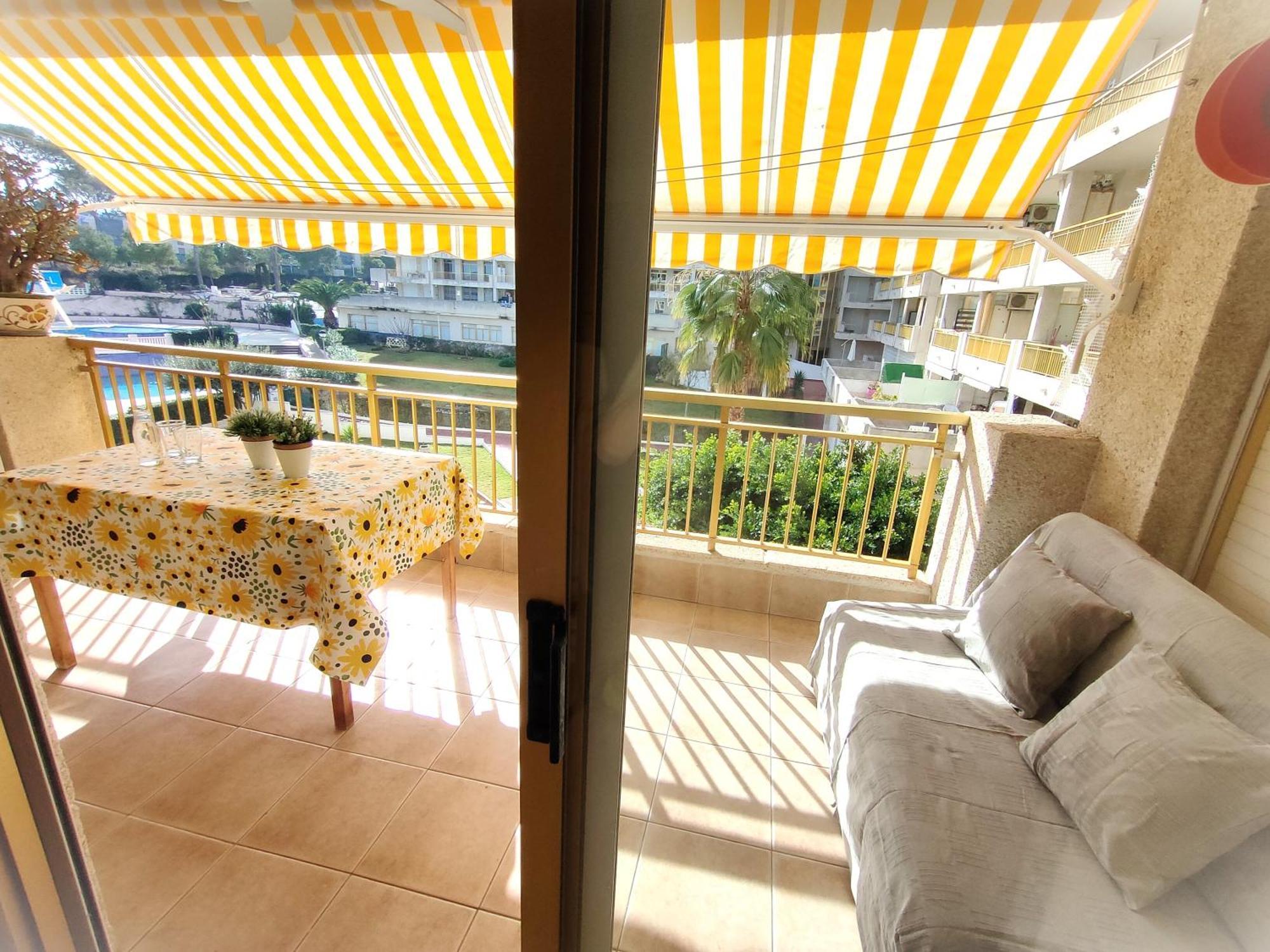 Luminoso Apartamento En Salou Con Terraza Y Parque Infantil Ideal Familias Buitenkant foto